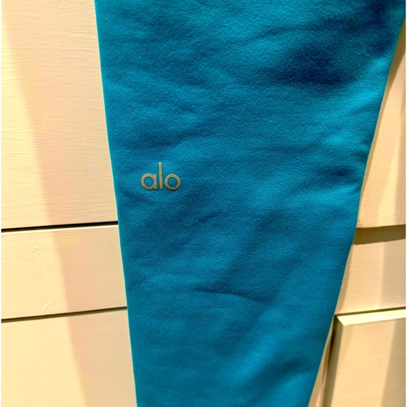 Alo 7/8 High-Waist Airbrush Leggings Size M - Picture 3 of 6